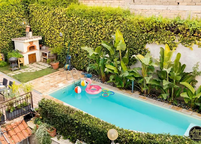Апартаменты Tenuta Terenzi Relais - Appia Antica With Pool By Rhr Рим